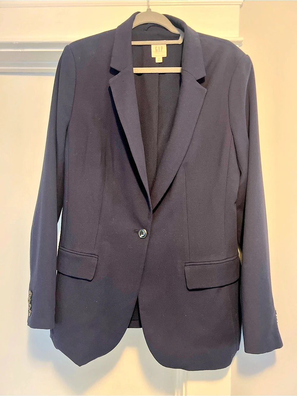 GAP Women's Navy Blue Blazer -TALL Size